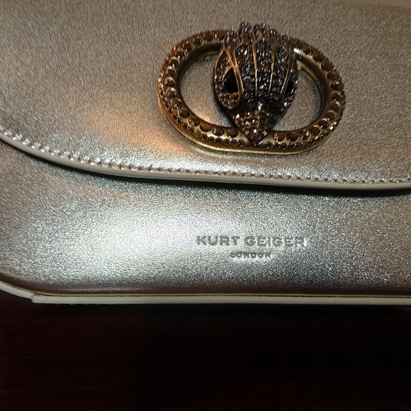 Kurt Geiger Small Chelsea Crossbody NWT - Picture 3 of 8